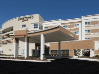 Courtyard by Marriott Columbus 