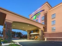 Holiday Inn Express & Suites Cookeville 