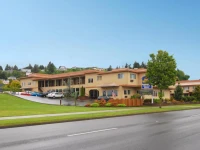 BEST WESTERN Holiday Hotel 