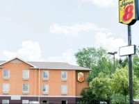 Super 8 Mars/Cranberry/Pittsburgh Area 