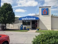 Motel 6 Charleston West - Cross Lanes 
