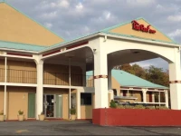 Red Roof Inn Crossville 