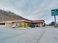 Quality Hotel and Conference Center 