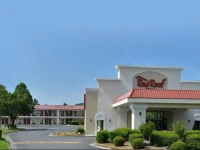Red Roof Inn - Dalton 