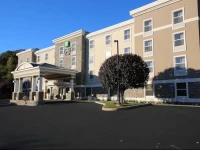 Holiday Inn Express Danbury I-84 