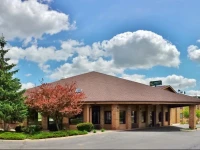 Quality Inn & Suites Dundee 