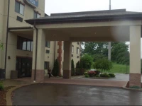 Best Western PLUS Danville Inn 