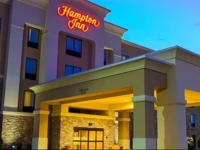 Hampton Inn Dekalb 