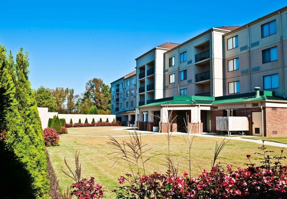 Courtyard Decatur 