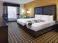 La Quinta Inn & Suites Denison - Lake Texoma 