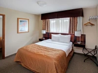 Clarion Inn Surfrider Resort 