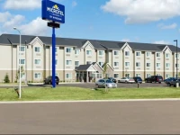 Microtel Inn & Suites by Wyndham Dickinson 