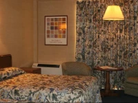Black Horse Lodge & Suites 