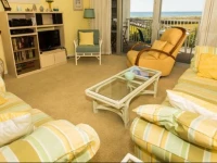 Shoreline Towers 1024 Apartment 