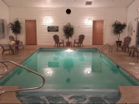 Gateway Inn & Suites 