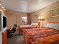 Doylestown Mainstreet Inn 