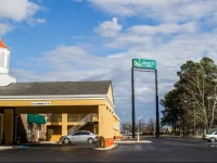 Quality Inn Dunn 3*