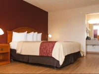 Red Roof Inn & Suites Jackson 