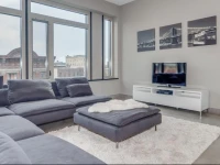 Deedees Lofts at Grove 
