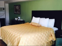 Knights Inn & Suites Eagle Pass 