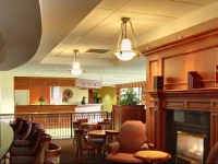 Radisson Hotel & Suites Cleveland - Eastlake 