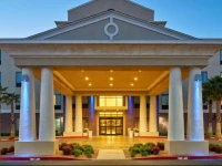Holiday Inn Express & Suites El Paso Airport 
