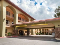 Quality Inn Airport East 