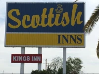 Scottish Inn Alice 