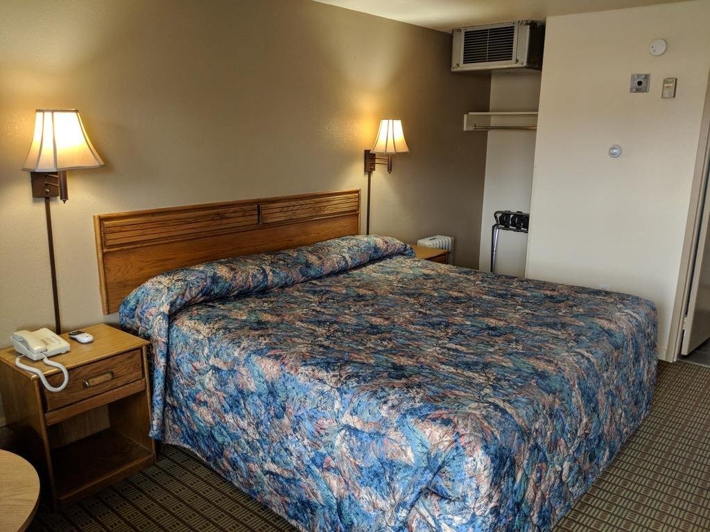 Economy Inn Elko 