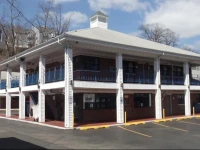 Days Inn Elmsford 2*