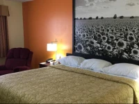 Super 8 Emporia 