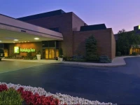 Holiday Inn Cincinnati Airport 