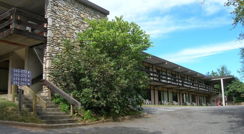 The Mountaineer Inn - Asheville 