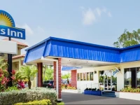 Days Inn Fort Myers Springs Resort 
