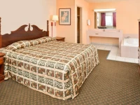 Howards Inn Motel 