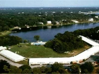 Cape Wind Waterfront Resort-Falmouth, Cape Cod 
