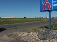 Motel 6 Fargo - North 