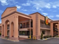 Super 8 West Knoxville 