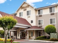 Quality Inn & Suites Federal Way - Seattle 