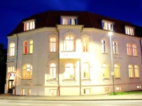 The Avalon Hotel 