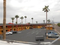 Airport Inn Downtown 