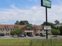Garden Inn &amp; Suites - Fitzgerald 