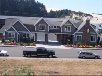 Riverhouse Inn 