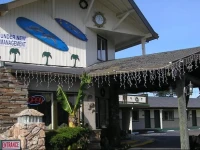 Oceanside Inn & Suites 