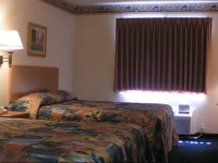 Oak Tree Inn Fort Scott 