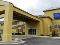 Baymont Inn & Suites Fort Wayne 