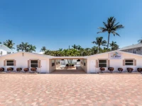 Gulf Breeze Condos 