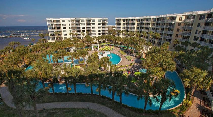 Destin West - Heron by Panhandle Getaways 