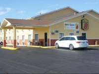 Super 8 - Fremont 