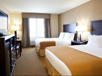 Holiday Inn Express Fresno South